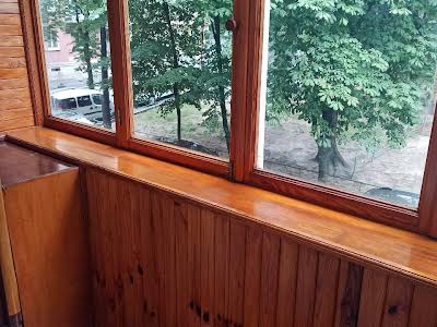 квартира за адресою Олени Теліги вул., 37
