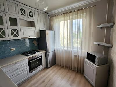 квартира за адресою Оноре де Бальзака вул., 38