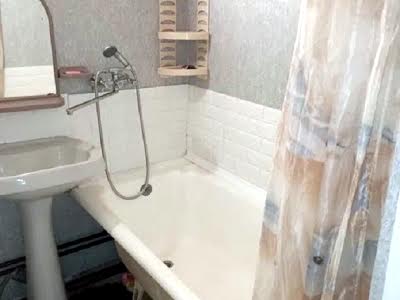 квартира за адресою Гетьмана Сагайдачного вул. (Фурманова), 8