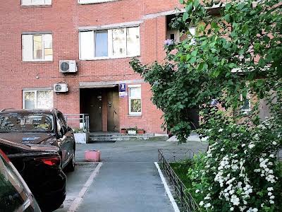 квартира по адресу Анны Ахматовой ул., 13-Д
