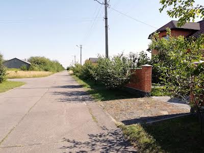 дом по адресу пгт. Брусилов, Місячна