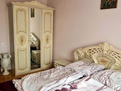 квартира за адресою Володимира Вернадського вул., 4