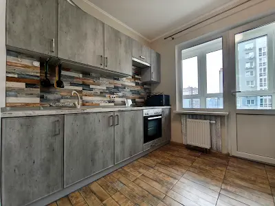 квартира по адресу Софии Русовой ул., 5-Б