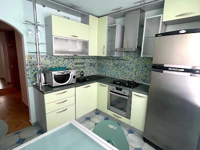квартира за адресою Олександра Кониського вул., 34