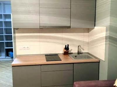 квартира за адресою Академіка Глушкова просп., 9е