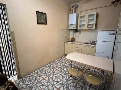 квартира по адресу Шота Руставели ул., 18