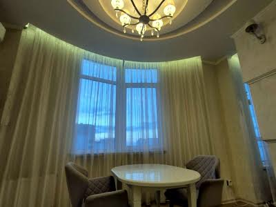 квартира по адресу Французский бульвар, 23