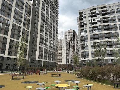 квартира за адресою Родини Крістерів вул., 14-Б