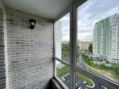 квартира по адресу Вышгородская ул., 45г