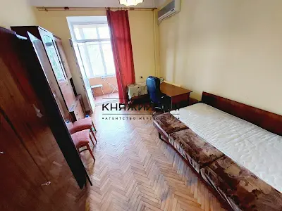 квартира по адресу Івана Світличного ул. (Петровського), 6