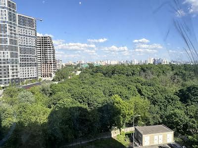 квартира за адресою Молдовська вул. (Молдавська), 2