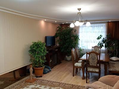 квартира по адресу Головатого ул., 20
