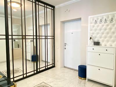 квартира за адресою Центральна вул., 19