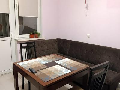 квартира за адресою Композитора Мейтуса вул., 4а