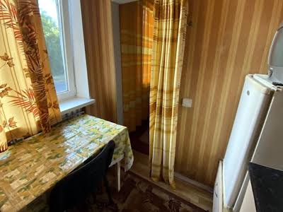 квартира за адресою Макарова вул. (Більшовицька), 23