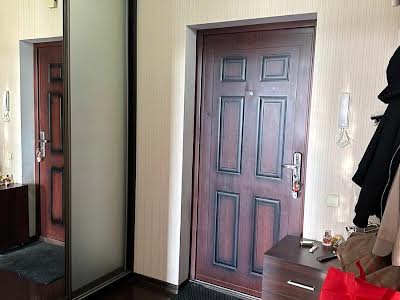 квартира за адресою Регенераторна вул., 4 к1