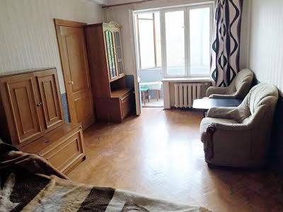 квартира за адресою Григорія Чупринки вул. (Чудновського), 3