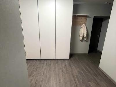 квартира за адресою Патріарха Мстислава Скрипника вул., 48-А