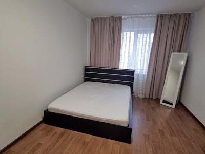 квартира за адресою Бориса Гмирі вул., 14