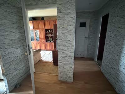 квартира за адресою Івана Миколайчука вул., 1
