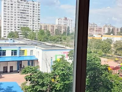 квартира за адресою Київ, Миколи Бажана просп., 9-А