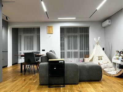 квартира по адресу Семена Височана, 18
