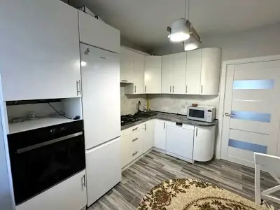 квартира по адресу Ореста Левицкого ул. (Академіка Курчатова), 3а