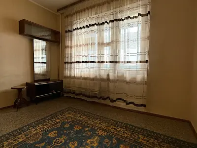 квартира за адресою Йорданська вул. (Лайоша Гавро), 9-Є