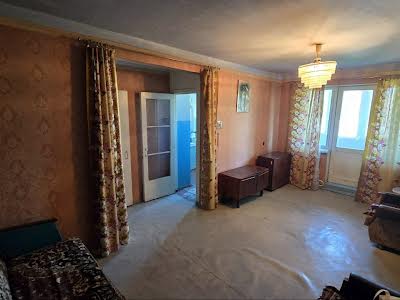 квартира за адресою Будівельників вул., 14б
