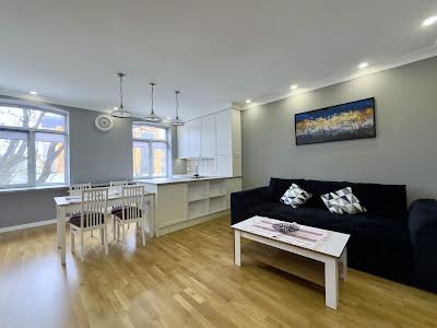 квартира за адресою Гординських вул., 18
