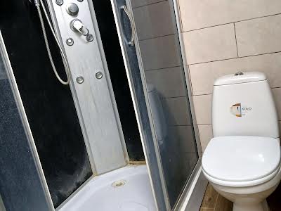 квартира за адресою Гайдамацька вул. (Волзька), 40
