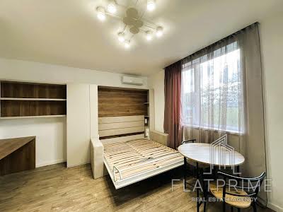 квартира за адресою Михайла Дерегуса вул. (Янтарна), 44