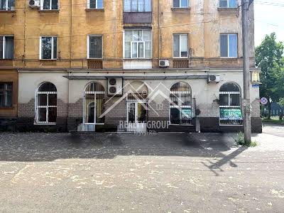 комерційна за адресою Мартіна Шимановського вул. (Комуністична), 7