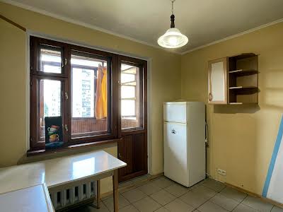 квартира по адресу Киев, Патриарха Мстислава Скрипника ул., 15
