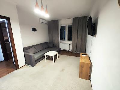 квартира за адресою Бориса Гмирі вул., 16-А
