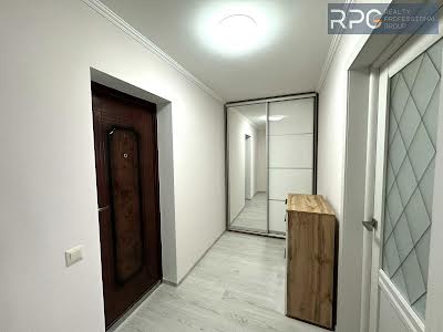 квартира по адресу Саксаганского ул., 45