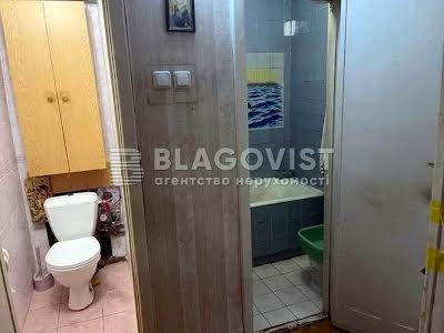 квартира за адресою Авіаконструктора Антонова вул., 11