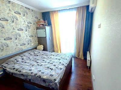 квартира за адресою Дмитра Луценка вул. (Крейсера 