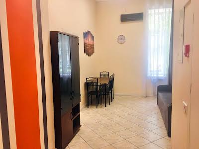 квартира за адресою Антоновича вул. (Горького), 23