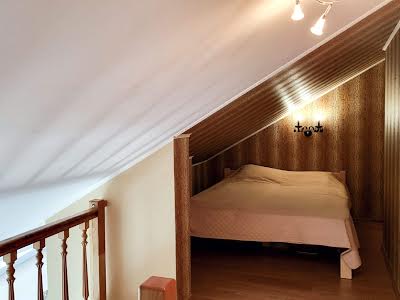 квартира за адресою Регенераторна вул., 4