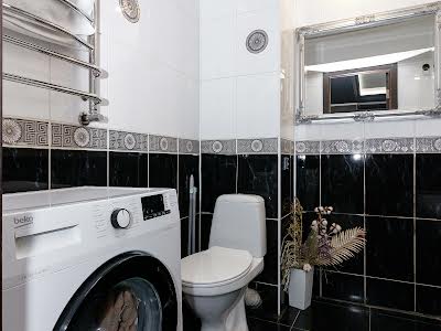 квартира за адресою Березняківська вул., 12