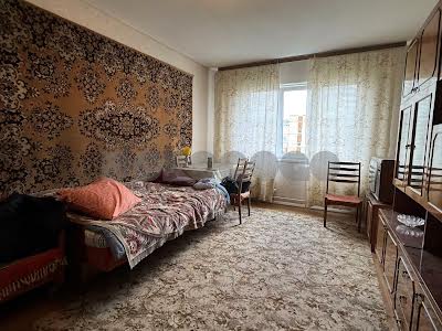квартира за адресою Вахтанга Кікабідзе вул. (Булгакова), 8-А