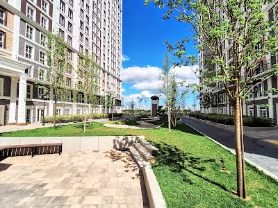 квартира за адресою Михайла Максимовича вул. (Онуфрія Трутенка), 28-Е