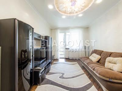 квартира за адресою Патріарха Мстислава Скрипника вул., 40