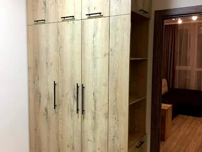 квартира за адресою Сім'ї Кульженків вул. (Петра Дегтяренка), 37