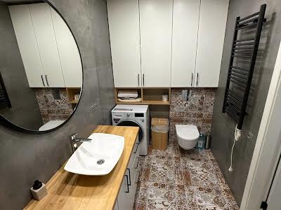 квартира за адресою Київ, Зарічна вул., 4