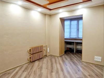 квартира за адресою Кирила Осьмака вул., 55