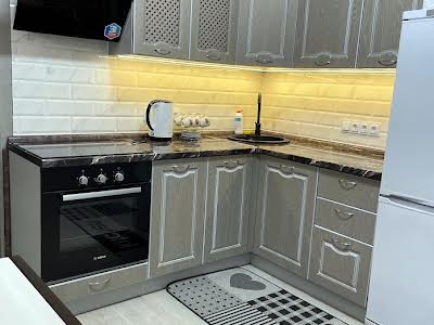квартира за адресою Павла Чубинського вул., 9