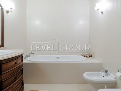 квартира за адресою Щекавицька вул., 30/39