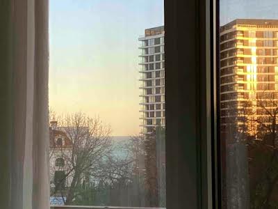 квартира по адресу Французский бульвар, 23